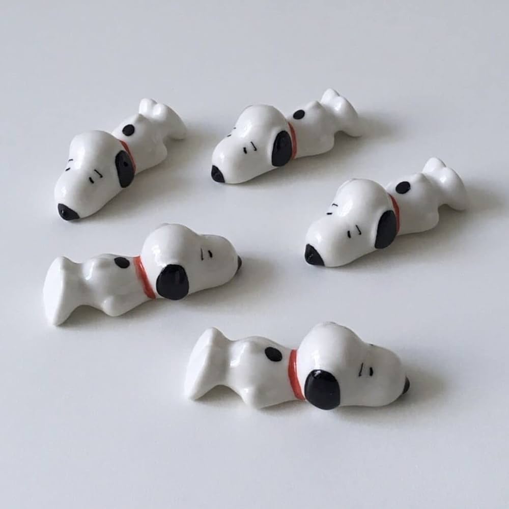 SNOOPY - ☆今だけ！☆新品、未使用 寝そべりスヌーピーの陶器箸置き 5個セット＋バッグ2個 SNOOPY - ☆今だけ！☆新品、未使用 寝そべりスヌーピーの陶器